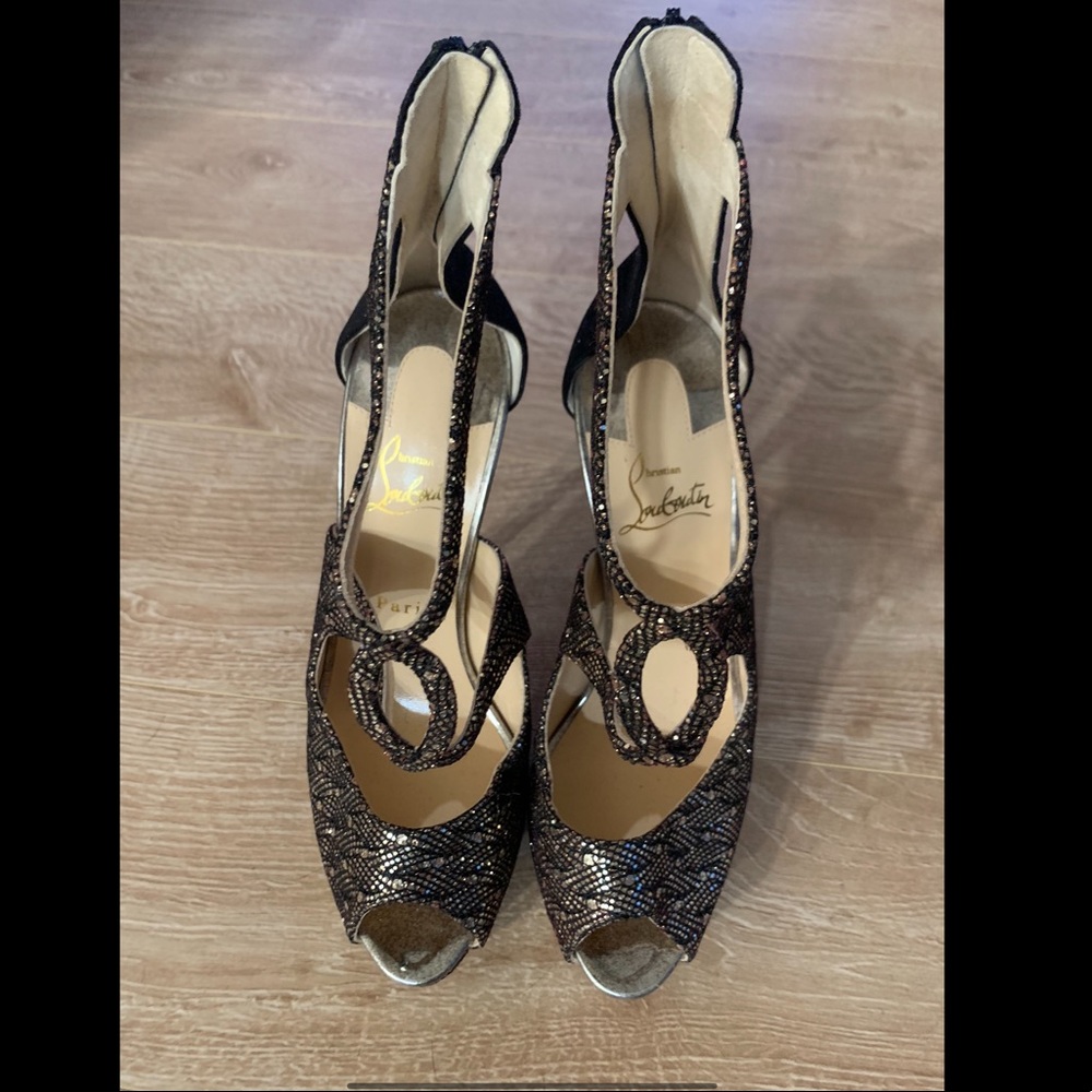 Christian Louboutin Heels Size 39
